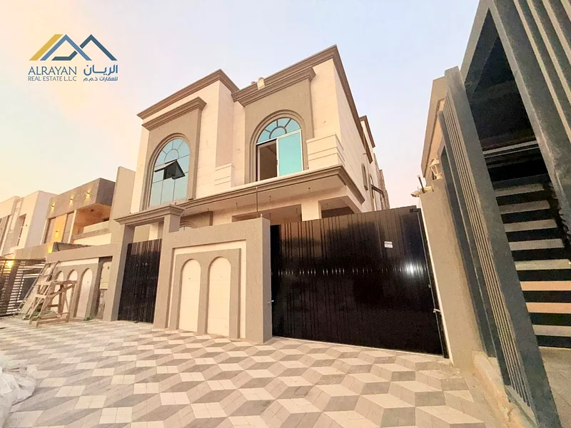 Spacious spaces and a distinguished location close to services63899656519811111