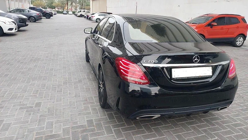 C200 2017 | طازجة | 0 حوادث | 160 ألف كم | مالك واحد | حزمة AMG | مواصفات خليجية63700563413122113
