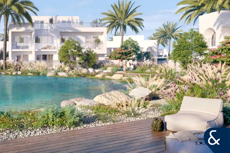 BELOW OP | 5 Bed | On the Lagoon | Q2 2663947555451523111