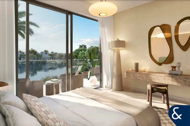 BELOW OP | 5 Bed | On the Lagoon | Q2 2663947555451523114