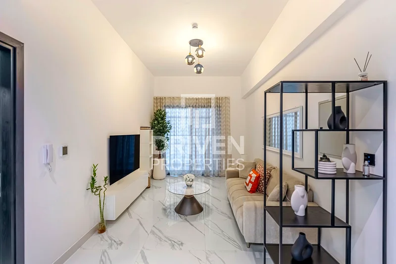 جديد بالكامل ومفروش مع مطبخ مغلق63764073646979111