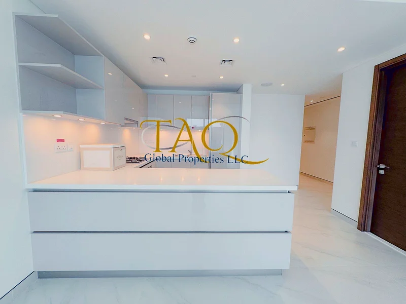 2-Year Payment Plan | High Floor | Dubai Creek View | Fast Sale64017080565763112