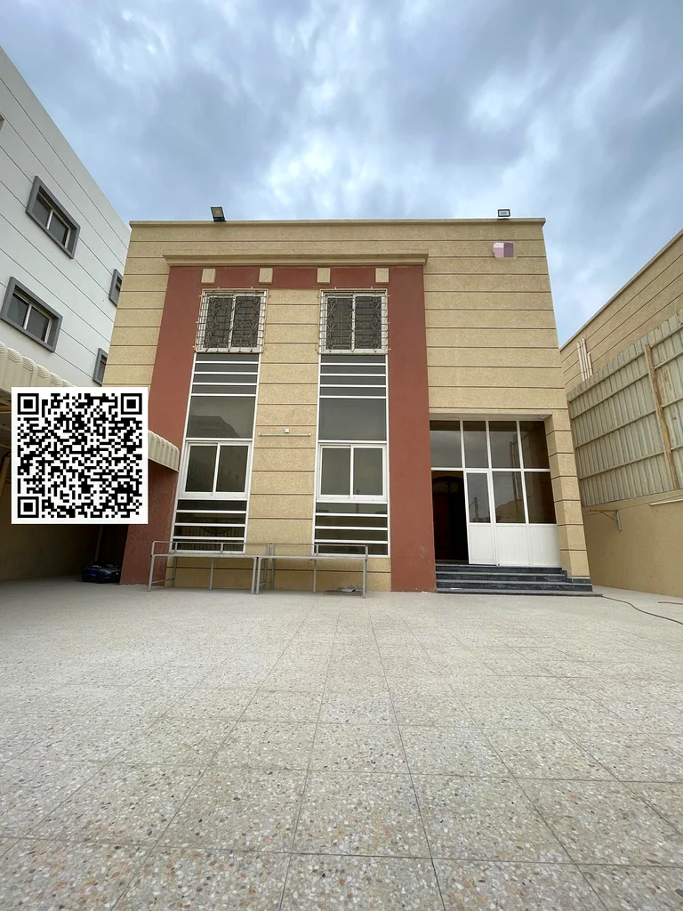 فيلا فاخرة جدًا وجميلة للبيع في المويهات 3 عجمان63871394338051110