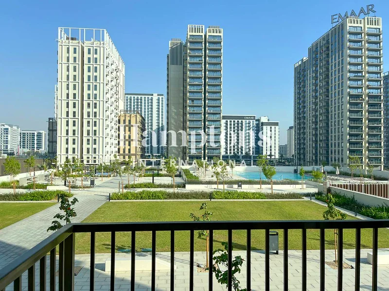 Amenities View | Vacant On Transfer | Bright64044326322307110