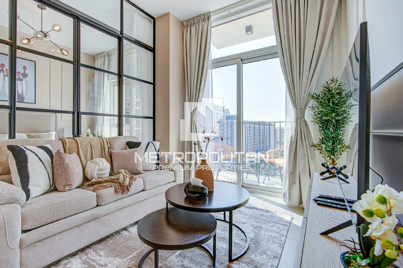 Unique Design | Investors Deal | Prime Location64043342706434113