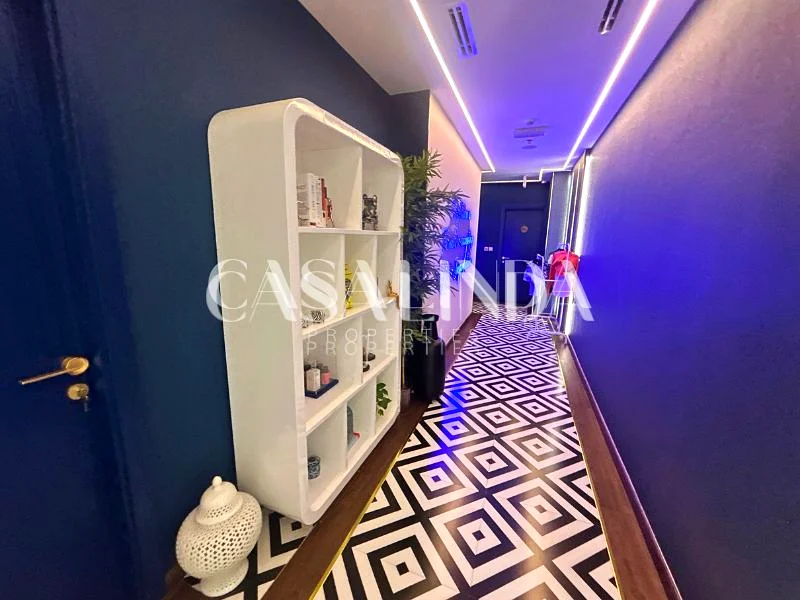التركيبات الفاخرة | منتصف الطابق | صفقة للمستثمرين63826677507586112