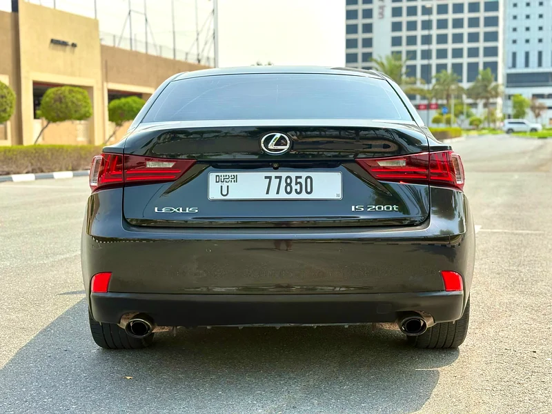 LEXUS IS 200t / 2016 / GCC / FULL OPTION/ AGENCY MAINTAINED/ 2 KEYS63481028012034112