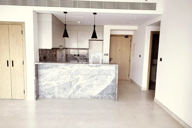 Prime Location| High Floor | Full Golf Course View63973050951171112