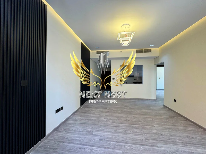 Ultra-Luxury 2BR | Western Layout | Upgraded | 2 Parkings63979429632386110