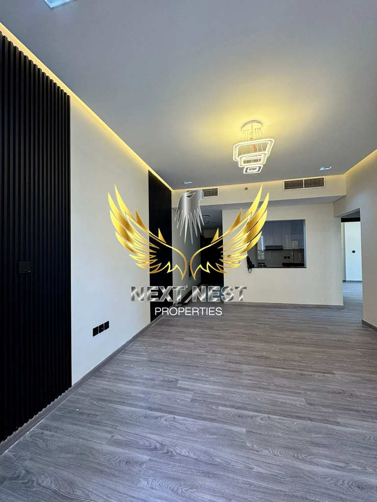 Ultra-Luxury 2BR | Western Layout | Upgraded | 2 Parkings63979429632386113
