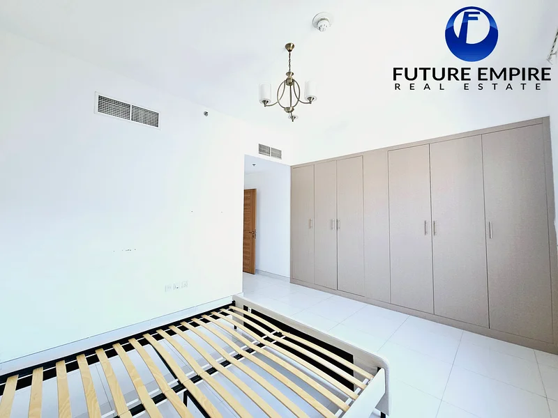 Modern 1BHK | Big Balcony | Gym & Pool | Family Friendly63739268818945114