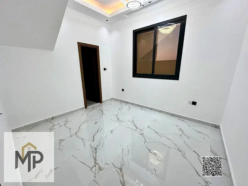 For sale - a luxury villa with a swimming pool in a prime location in Ajman, high-end finishing, modern design, including registration and owners63899123471490113