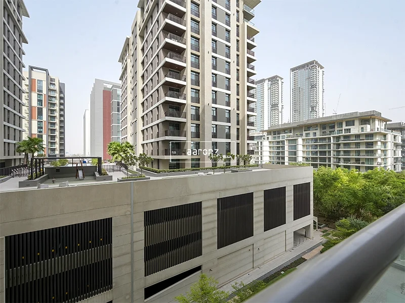 Studio | Prime Location | Vacant | Enquire Now64016942802178110