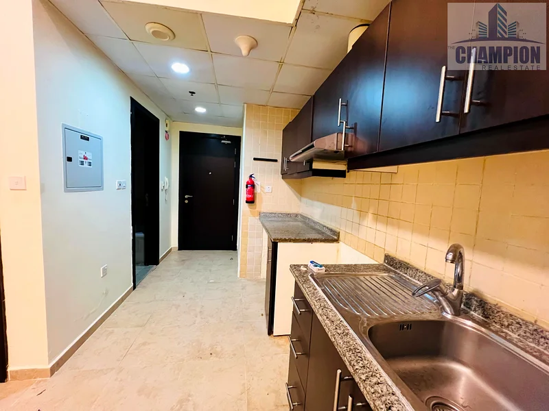 FREE HOLD STUDIO SALE  | CHILLER FREE | UNFURNISHED | GREAT INVESTMENT WILL BE VACANT SOON |63978726283137113