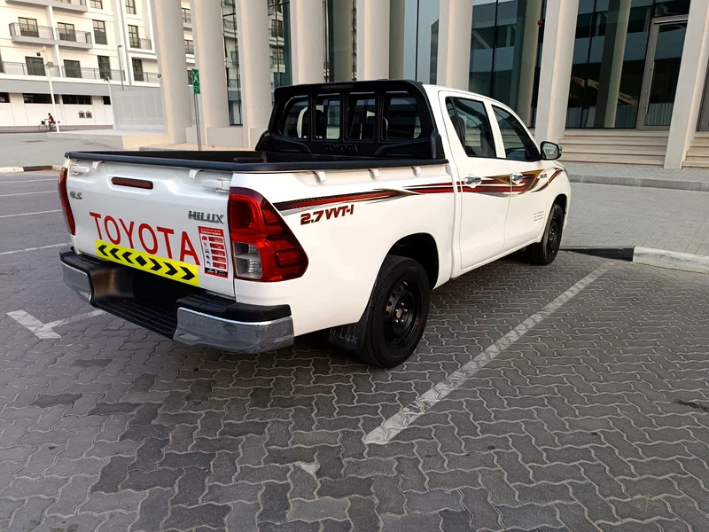 toyota hilux puck gcc car full automatic63488014377986114