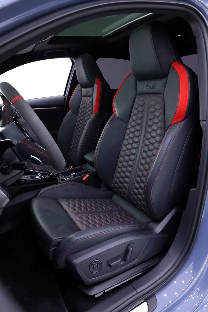 AUDI RS-3 QUATTRO GCC - FULL CARBON IN SPECIAL KEMOURA GRAY + WARRANTY TILL 2029 + SERVICE CONTRACT63489261280770114