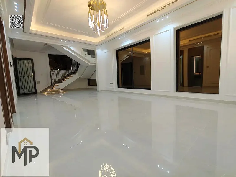 فيلا فاخرة بتصميم حديث في الهيليو، عجمان، 3 طوابق على شارع رئيسي مع مساحات واسعة بسعر ممتاز، متضمنة التسجيل63899002529410112