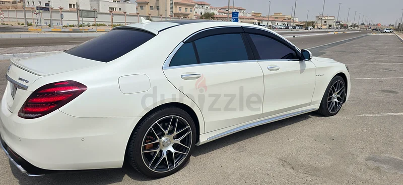 Mercedes-Benz S56063488443216131114