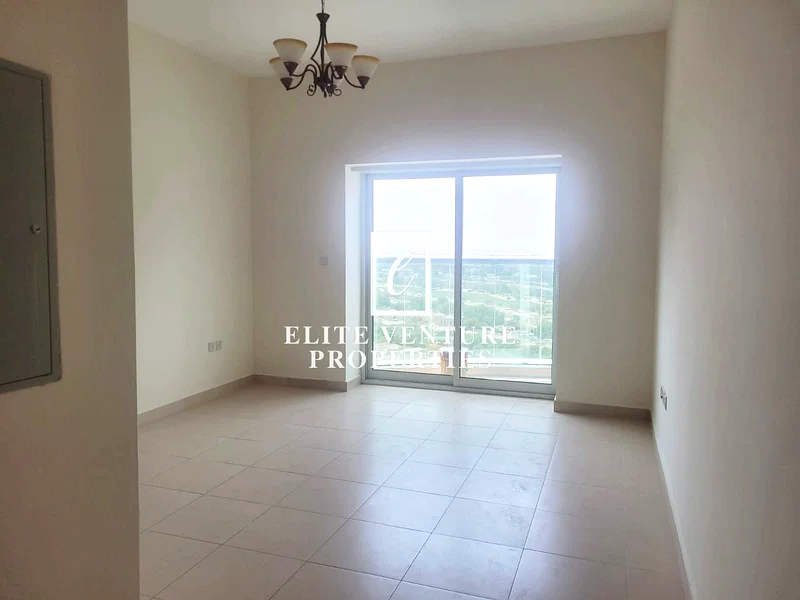 شاغرة | طابق عالي | موقع متميز63654981270658114