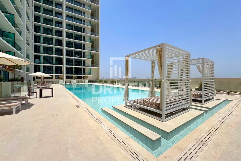 Brand New and Ready to move in | Bright Apt63785484811778110