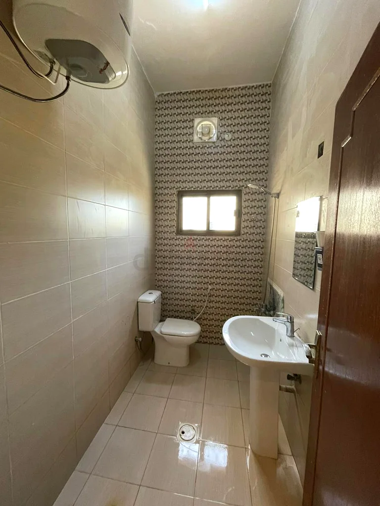 Room for Rent63485758327297112