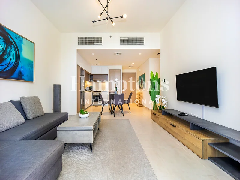 Water View |  Fully Furnished | Spacious Layout64025806454914110
