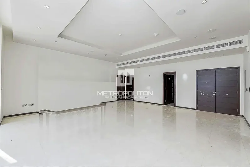 Full Sea View | Vacant | Prime Location64006946709890112