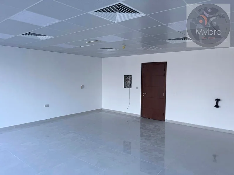 بالقرب من مترو | موقع متميز | شاغر63621194848514114