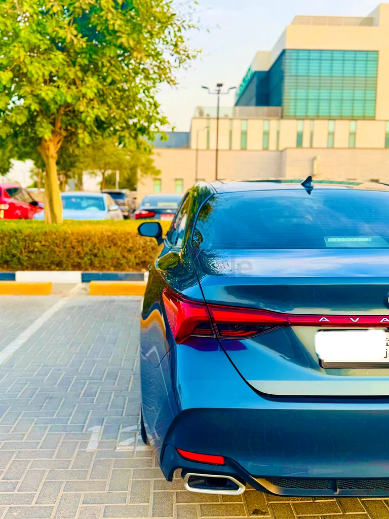Toyota Avalon XLE plus63484380369923113