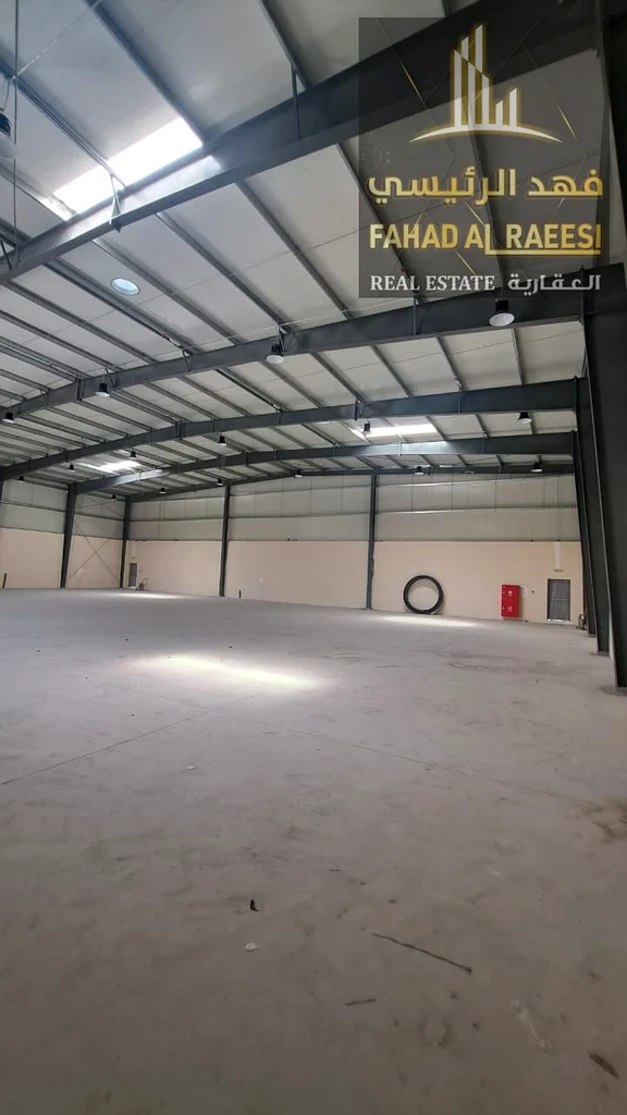Industrial complex for rent with an area of 24,000 square feet – two warehouses + office + ready-to-operate workers' accommodation.63622481681153111