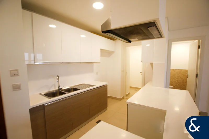 Vacant | Well Maintained | View Today63728068826243112