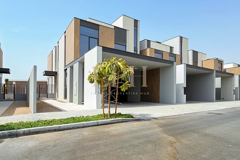 Exclusive | Pool and Park facing | New Community63732955859585110