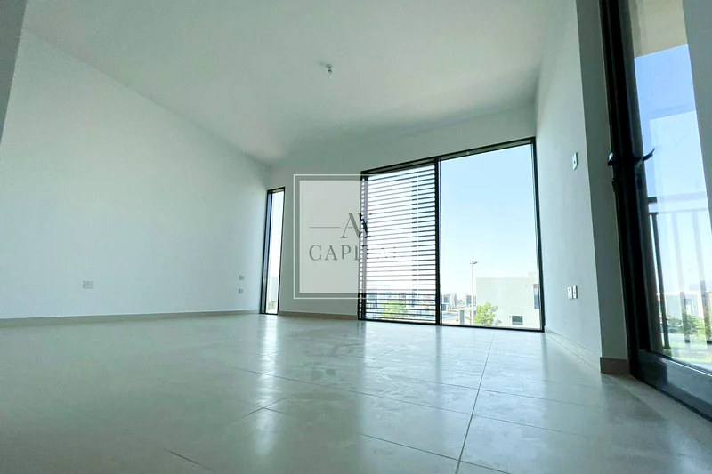 Modern Exterior | End unit | Family Community63735398055171111