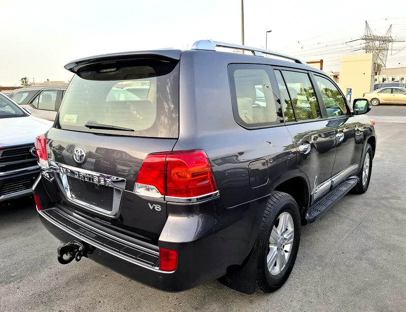 Toyota Landcruiser GXR 4.0L 2015 Grey Petrol (Export Only)63484600975363111