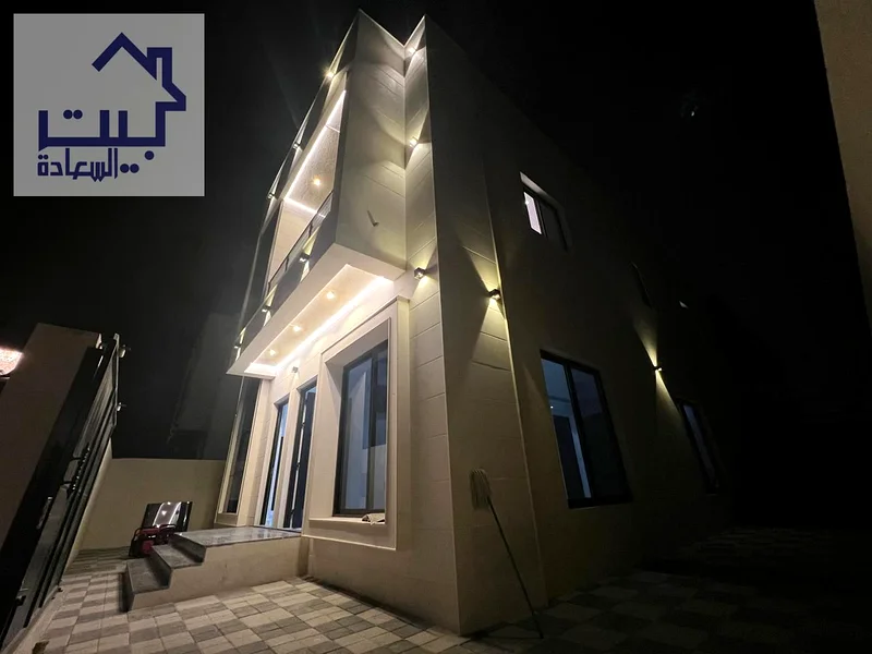 For sale, a luxurious villa in Al Helio 2 – two floors, 5 master bedrooms, a maid's room, and a laundry room. Negotiable price63899448172929112