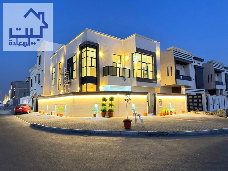 فرصة ذهبية بتشطيبات مميزة وتصميم ممتاز في منطقة الهيليو 2، مقابل مجتمع أزها، بسعر يشمل الماء والكهرباء63898554089858110