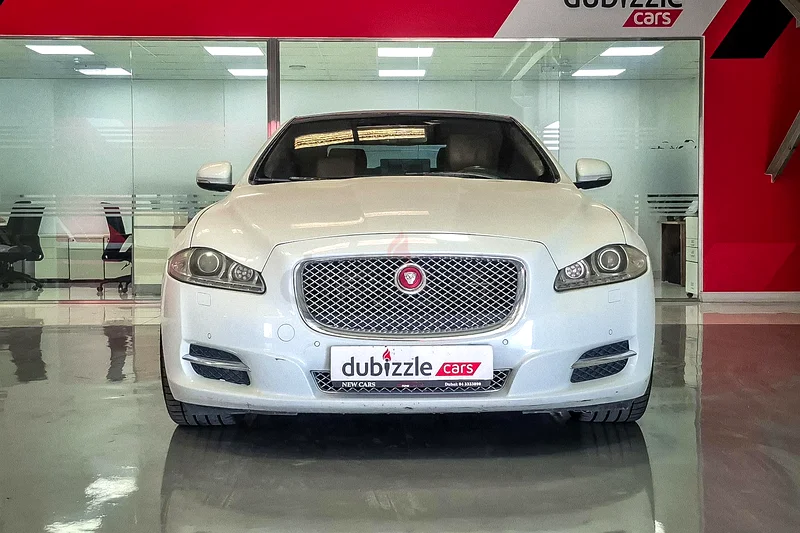 1714 درهم/شهريًا | جاكوار XJ بورتفوليو (Lwb) 2014 | مواصفات خليجية | الرمز #35496363491177139715111