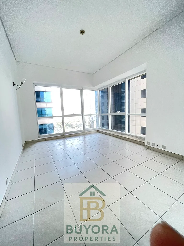 ONE MONTH FREE-CLOSE TO METRO-SPACIOUS CENTRAL A/C 2BHK IN SZR -PRIME LOCATION -110K-ONLY FOR FAMILY63654982019330110