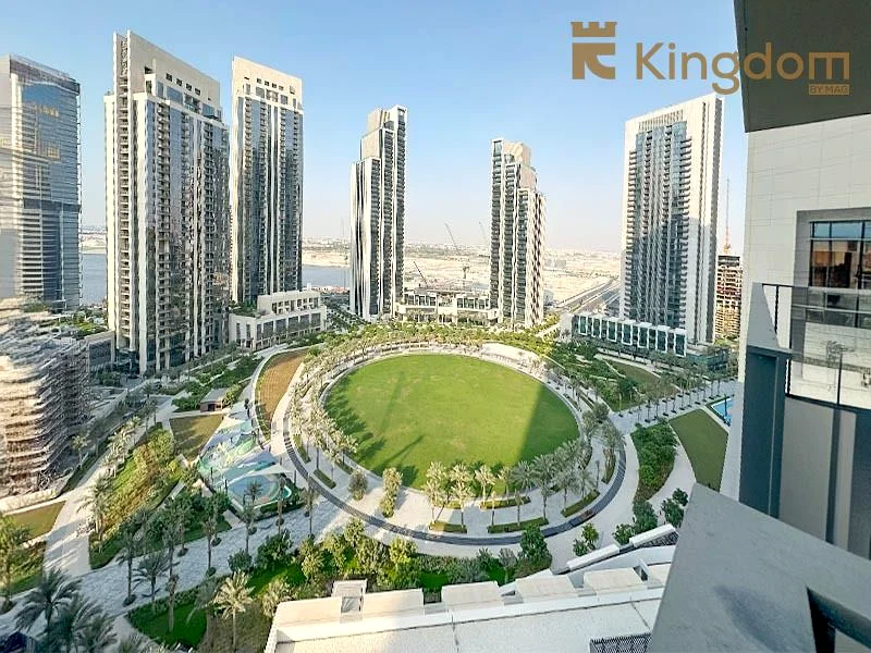 Park View | Bright Apt | With Kitchen Appliances63759843502465110