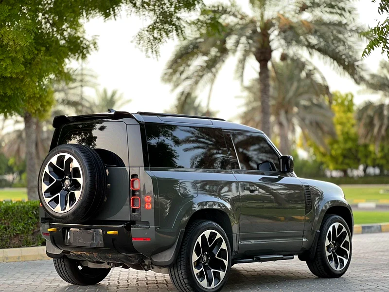 Land Rover Defender 90 European Specifications63482810163073114