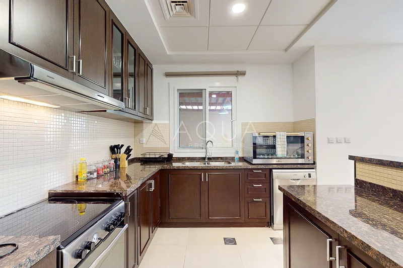 END CORNER | FURNISHED | EXTENDED | VOT63915483495682114