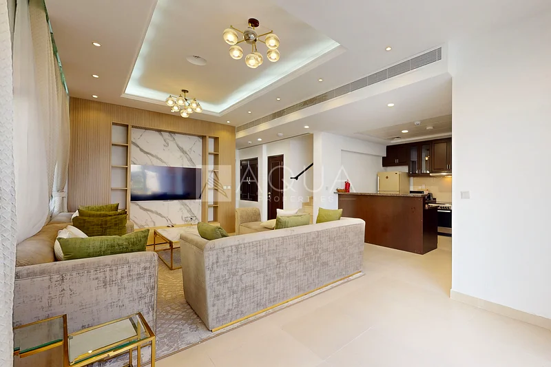 END CORNER | FURNISHED | EXTENDED | VOT63915483495682112
