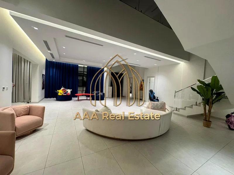 LUXURY VILLA | MODERN STYLE | SPACIOUSE VILLA63725079768961111