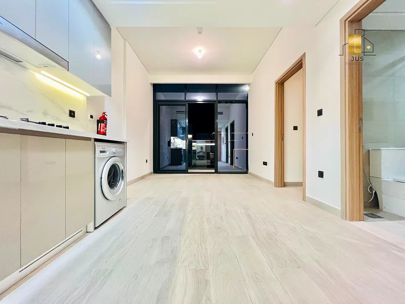 تكييف مجاني | شقة واسعة مشمسة 1BHK | موقع متميز | أجهزة مطبخ | جاهزة للانتقال63803638942081112