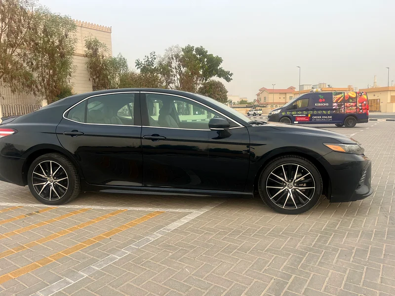 For sale Toyota Camry 2021 model full option63484632033281112