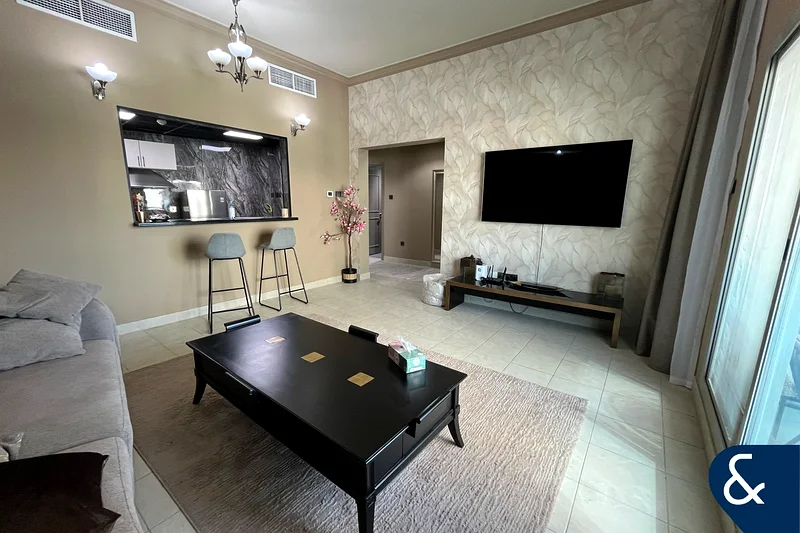 Upgraded | 2 Bath | Furnished | One Bed64036190017794110