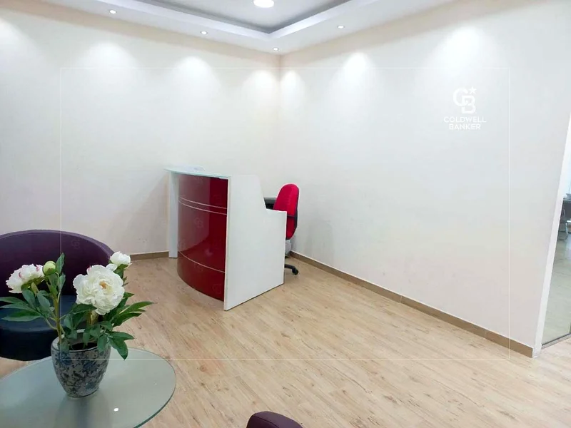 درجة A | مؤثثة | موقف سيارتين | بالقرب من المترو63621278133122112