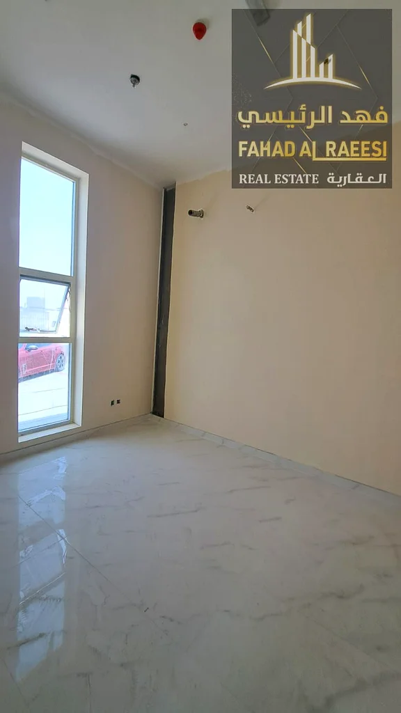 A warehouse for annual rent in one of the most vital areas in the Emirate of Sharjah - Al Sajaa area, at a price of 460,00063622733012611114
