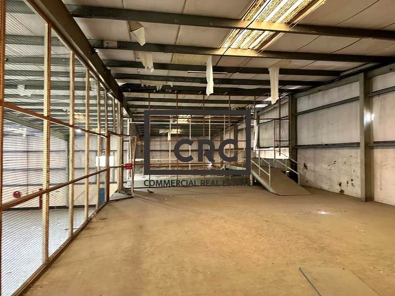 Premium Location | Amazing Warehouse for RENT63617593442435112