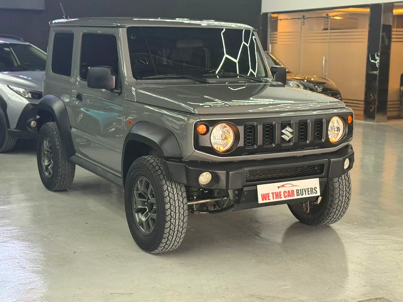 SUZUKI JIMNY 2022 136000 KMS GCC SPECS ( ORIGINAL NARDO COLOUR ) ( AUTOMATIC GEAR ) QUICK SALE63490757051907112